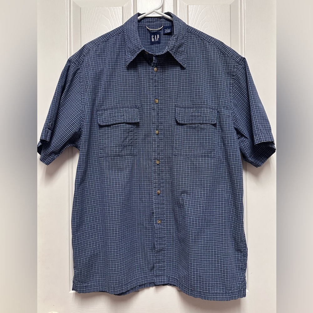 GAP Men's Y2K Casual Button Down Shirt